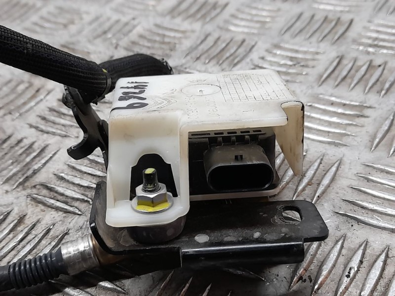 Recambio de sonda lambda para peugeot 308 gt referencia OEM IAM 9830123980  