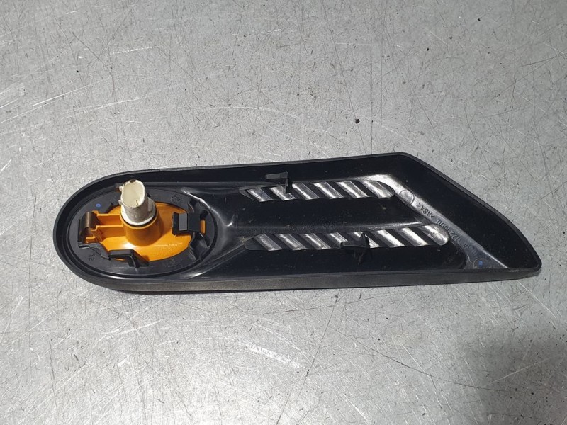 Recambio de piloto lateral izquierdo para mini mini (r56) one referencia OEM IAM 63137260201  ALETA CON MARCO