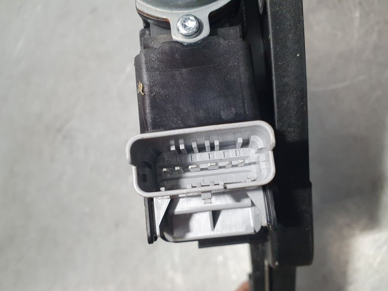 Recambio de elevalunas delantero derecho para opel corsa f edition referencia OEM IAM 9829043380 39182143 DROITE ELECTRICO 6 PIN