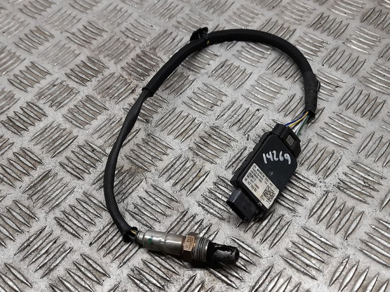 Recambio de sonda lambda para peugeot 308 gt referencia OEM IAM 9816276480 0281006851 BOSCH