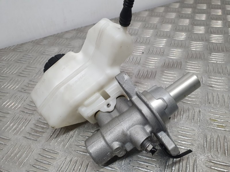 Recambio de bomba freno para seat leon (kl1) style referencia OEM IAM SIN REF  