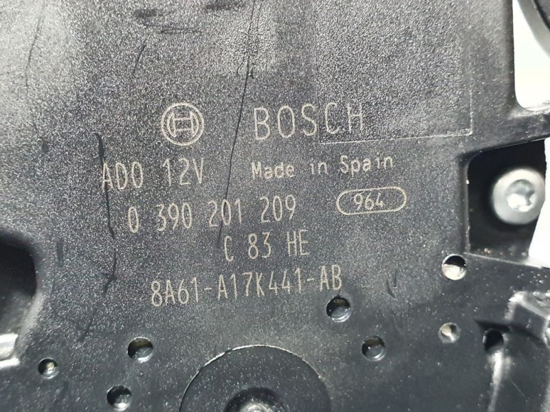 Recambio de motor limpia trasero para ford fiesta (cb1) trend referencia OEM IAM 8A61A17K441AB 0390201209 BOSCH