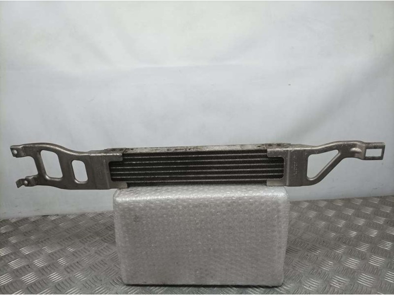 Recambio de radiador aceite para mercedes-benz clase b (w245) 180 cdi (245.207) referencia OEM IAM A1695000200 C7270 BEHR