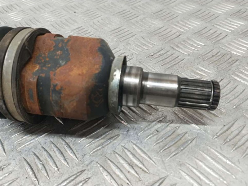 Recambio de transmision delantera izquierda para toyota iq básico referencia OEM IAM 4342074010  