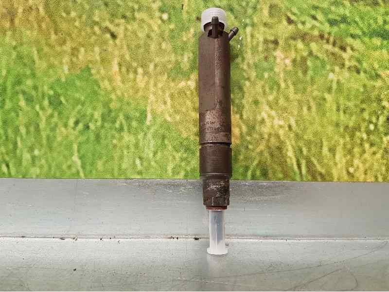 Recambio de inyector para volkswagen golf iv berlina (1j1) 1.9 tdi referencia OEM IAM 038130202A 0432193595 BOSCH