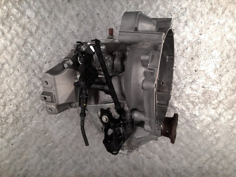 Recambio de caja cambios para seat leon (kl1) style referencia OEM IAM SEL 261020 6VELOCIDADES