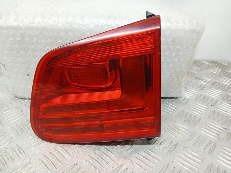 Recambio de piloto trasero derecho para volkswagen tiguan (5n2) blue motion tig referencia OEM IAM 5N0945310  INTERIOR