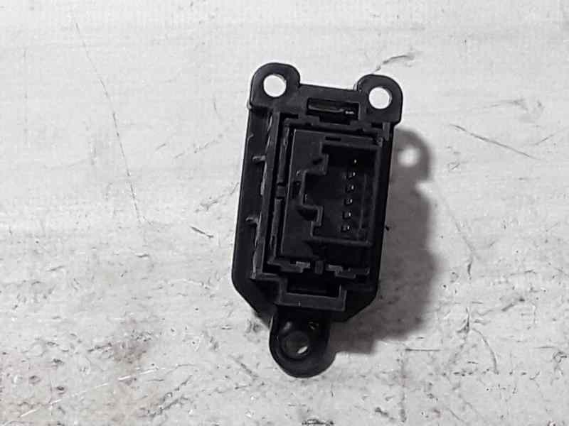 Recambio de warning para kia cee´d tech referencia OEM IAM 93790A2100 4C23601000 