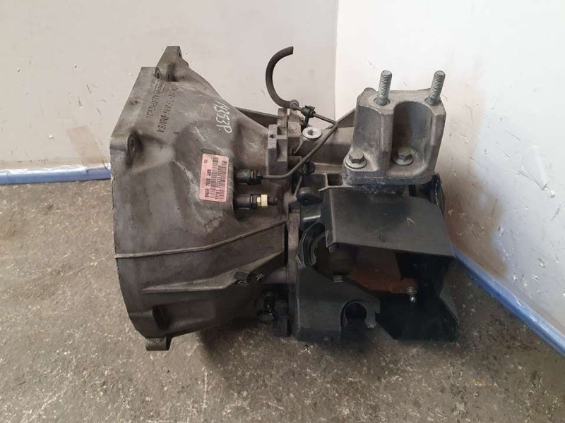 Recambio de caja cambios para ford fiesta (ccn) ambiente referencia OEM IAM BA6R7002ABB 220213 5VELOCIDADES