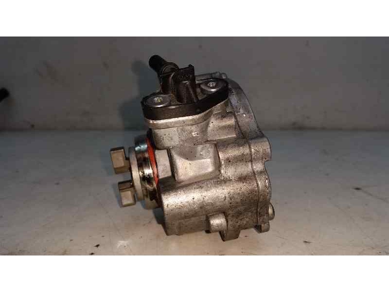 Recambio de depresor freno / bomba vacio para peugeot 208 1.4 hdi fap referencia OEM IAM 1A2010B 9804021880 BOSCH