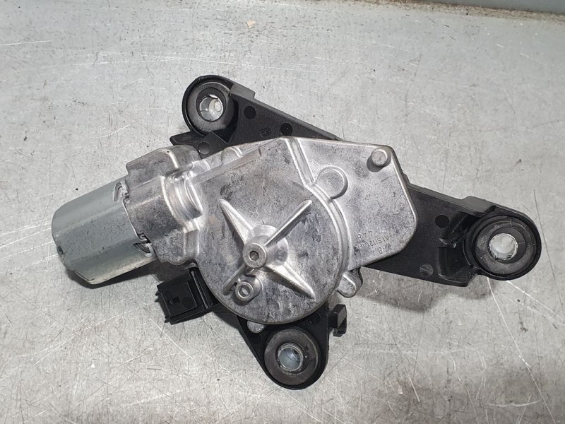 Recambio de motor limpia trasero para opel corsa f edition referencia OEM IAM 9819900080 0390205114 BOSCH