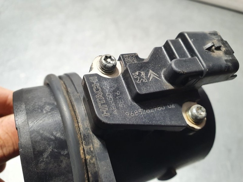 Recambio de caudalimetro para citroën c4 lim. business referencia OEM IAM 9683282980 AFH5024 HITACHI