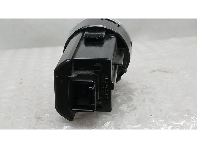 Recambio de boton start/stop para toyota yaris (_p13_) 1.5 hybrid (nhp130_) referencia OEM IAM 2010DJ2910  MR55042010