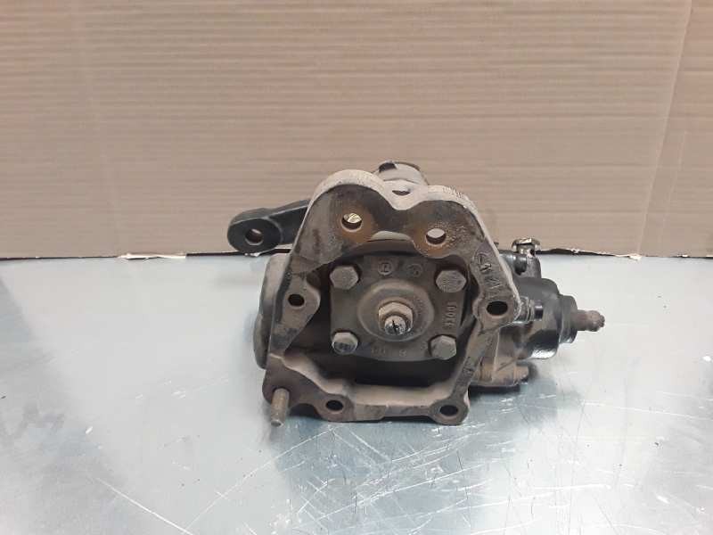 Recambio de caja direccion para nissan trade 100 3.0 turbodiesel referencia OEM IAM SIN REF  