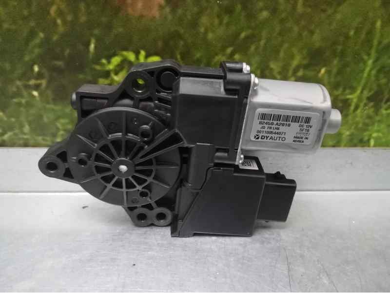 Recambio de motor elevalunas delantero izquierdo para kia cee´d tech referencia OEM IAM 82450A2010  6 PINS