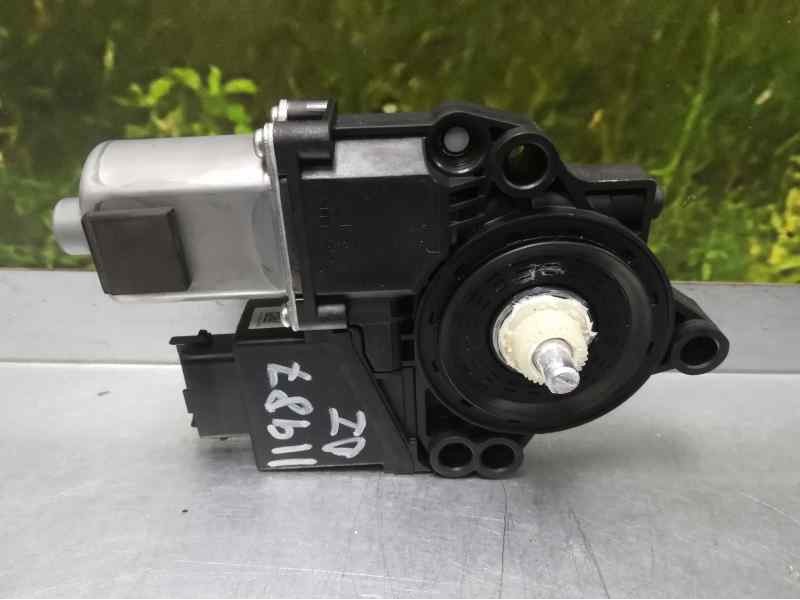 Recambio de motor elevalunas delantero izquierdo para kia cee´d tech referencia OEM IAM 82450A2010  6 PINS