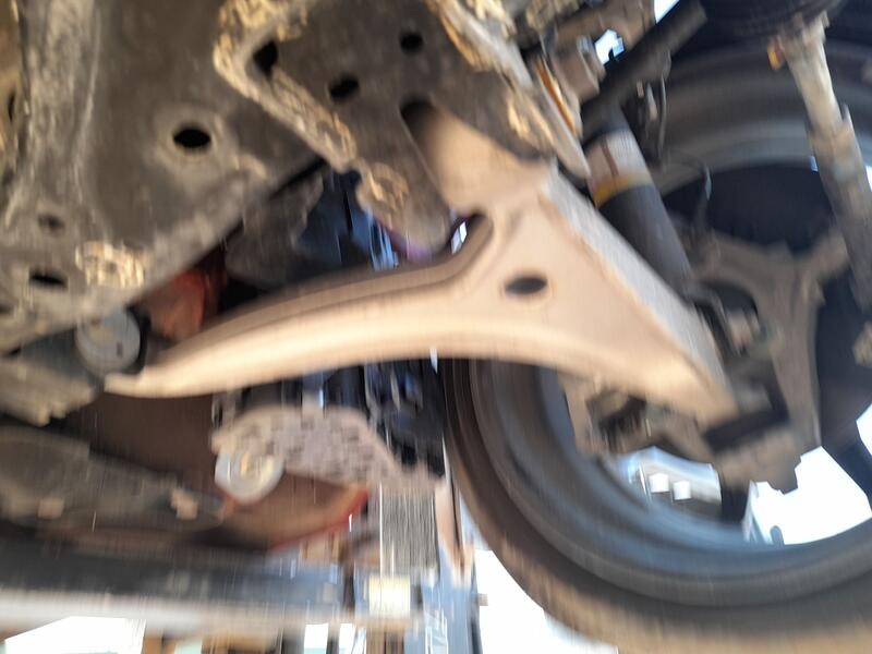 Recambio de brazo suspension inferior delantero izquierdo para mazda mx-5 iv (nd__) 1.5 (nd6e) referencia OEM IAM N24334350C  