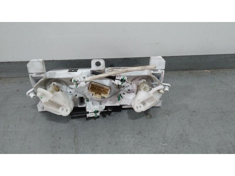 Recambio de mando calefaccion / aire acondicionado para renault express van referencia OEM IAM 275008537r 275002649R denso