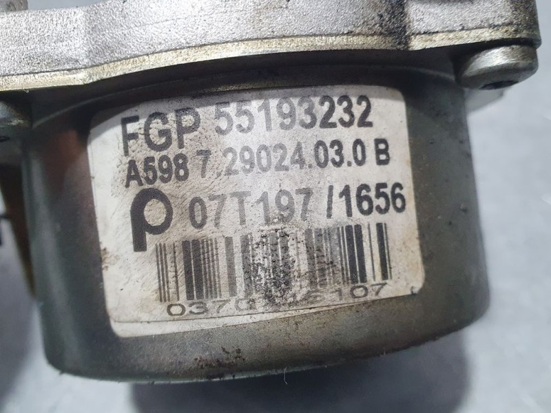 Recambio de depresor freno / bomba vacio para opel corsa d enjoy referencia OEM IAM 55193232 07T1971656 