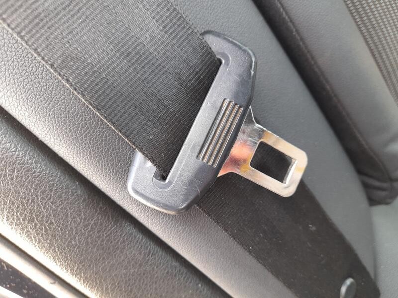 Recambio de cinturon seguridad trasero derecho para audi a6 c6 avant (4f5) 3.0 tdi quattro referencia OEM IAM 4F0857805E  