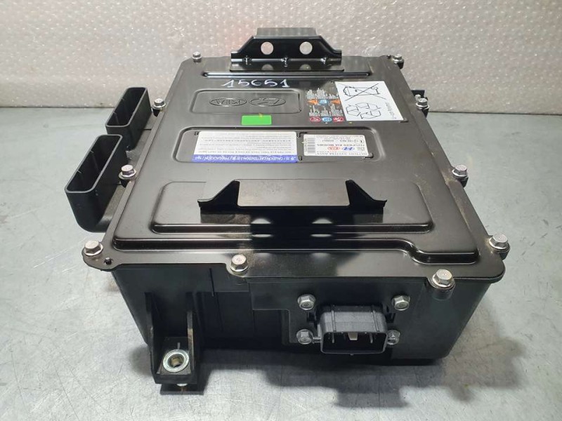 Recambio de bateria para kia stonic (ybcuv) hybrid referencia OEM IAM 375M0H8000 MOBIS 