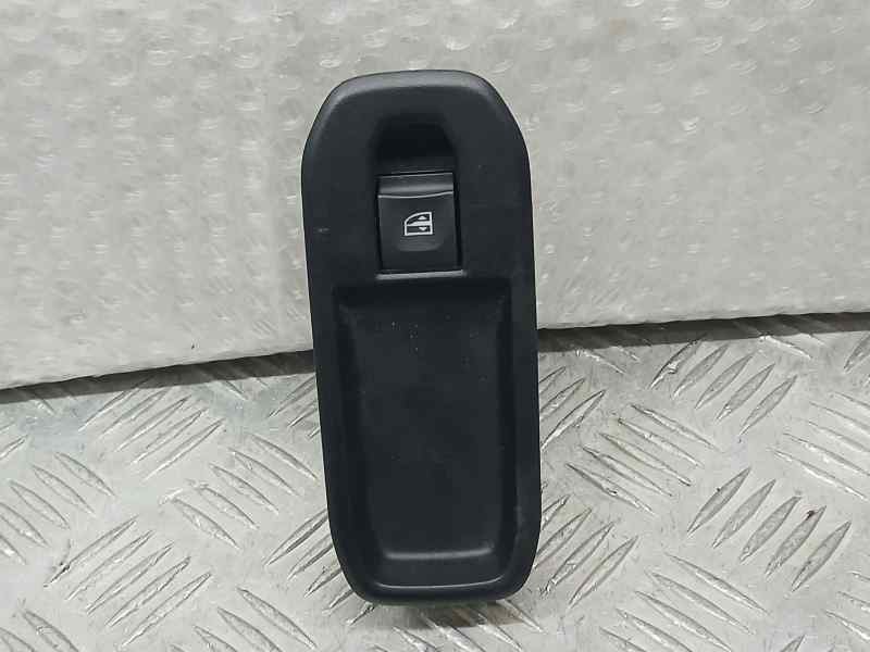 Recambio de mando elevalunas delantero derecho para renault express van referencia OEM IAM 254218614R 809609000R 