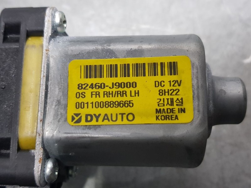 Recambio de elevalunas delantero derecho para hyundai kona pure referencia OEM IAM 82460J9000 1100889665 ELECTRICO 2 PINS