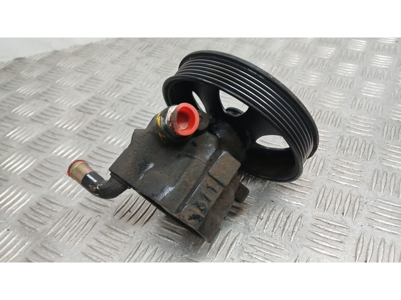 Recambio de bomba direccion para opel astra f sedán (t92) 1.6 i (f19, m19) referencia OEM IAM 90468384  26039836