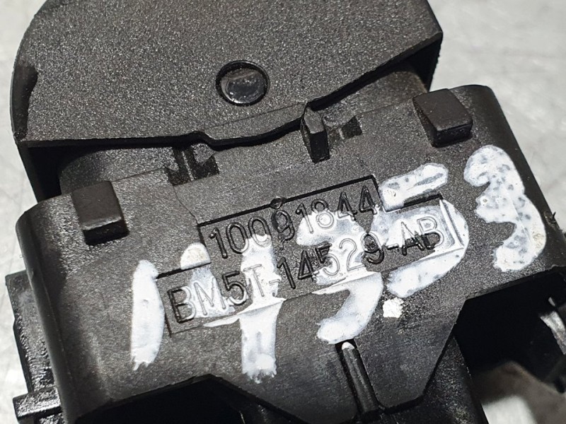 Recambio de mando elevalunas delantero derecho para ford fiesta (ccn) ambiente referencia OEM IAM BM5T14529AB 10091844 