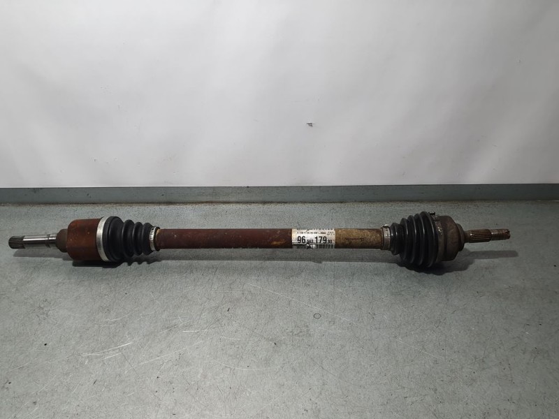 Recambio de transmision delantera derecha para peugeot 207 urban referencia OEM IAM 9359317980  