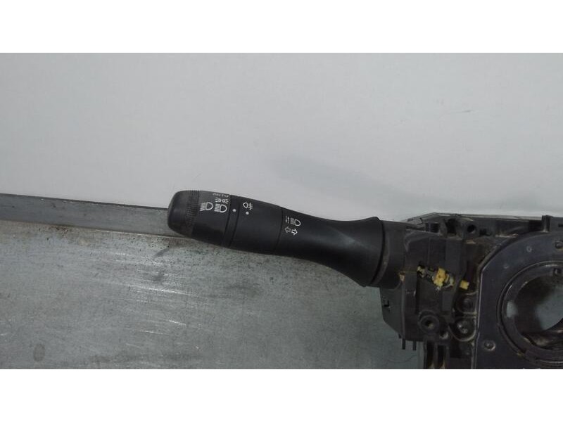 Recambio de mando luces y limpia para renault express van referencia OEM IAM 255671844R 255671844r valeo