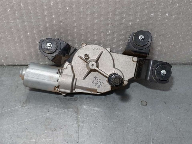 Recambio de motor limpia trasero para kia cee´d tech referencia OEM IAM   BOSCH