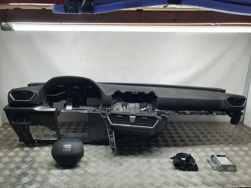 Recambio de kit airbag para seat leon (kl1) style referencia OEM IAM 5FA880201BD  