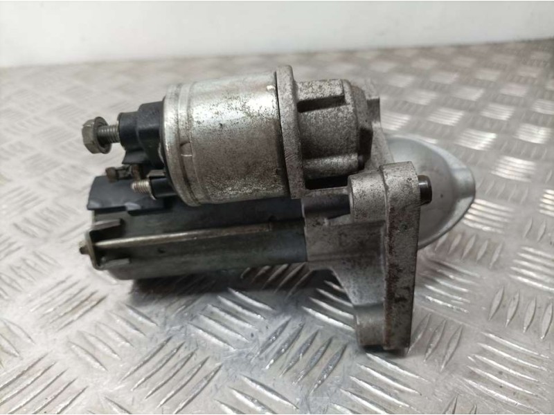 Recambio de motor arranque para ford fiesta (ccn) ambiente referencia OEM IAM 8V2111000AE TS14E11 VALEO