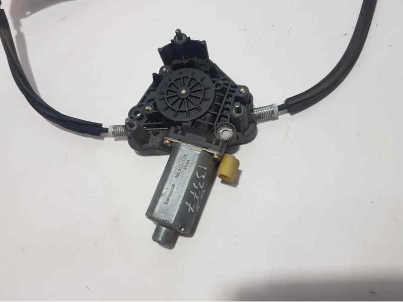 Recambio de elevalunas delantero izquierdo para renault clio ii fase i (b/cbo) 1.2 alize referencia OEM IAM 130821690  ELECTRICO