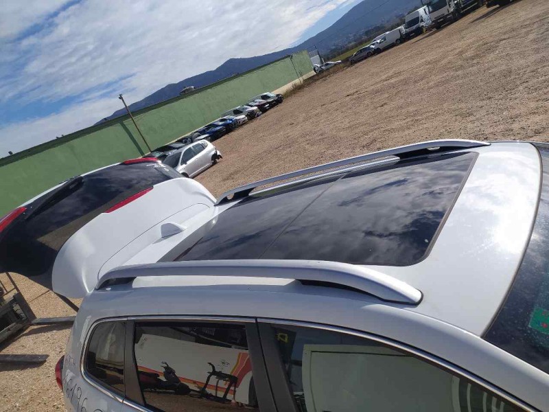 Recambio de barras techo para jeep cherokee limited 4x2 referencia OEM IAM 68102997AH 68102996AH 