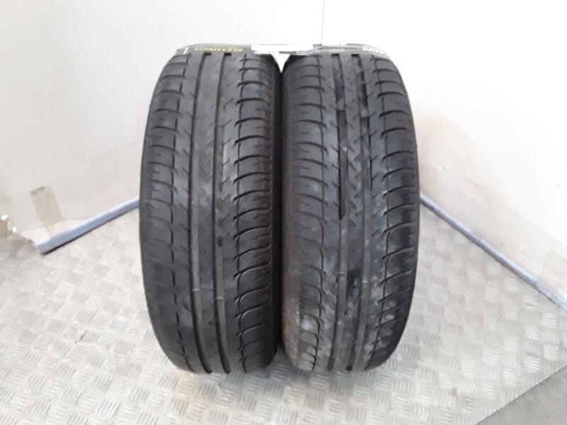 Recambio de neumatico pareja para neumaticos reutilizados - referencia OEM IAM 195601588H BFGOODRICH 195601588H