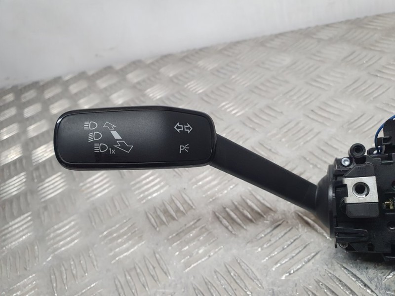 Recambio de mando luces y limpia para seat leon (kl1) style referencia OEM IAM 5Q1953507 1051835001 