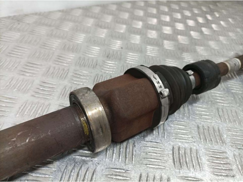 Recambio de transmision delantera derecha para ford fiesta (ccn) ambiente referencia OEM IAM 8V513B436HD  