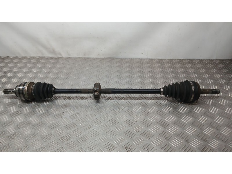 Recambio de transmision delantera derecha para opel astra f sedán (t92) 1.6 i (f19, m19) referencia OEM IAM 90444328  