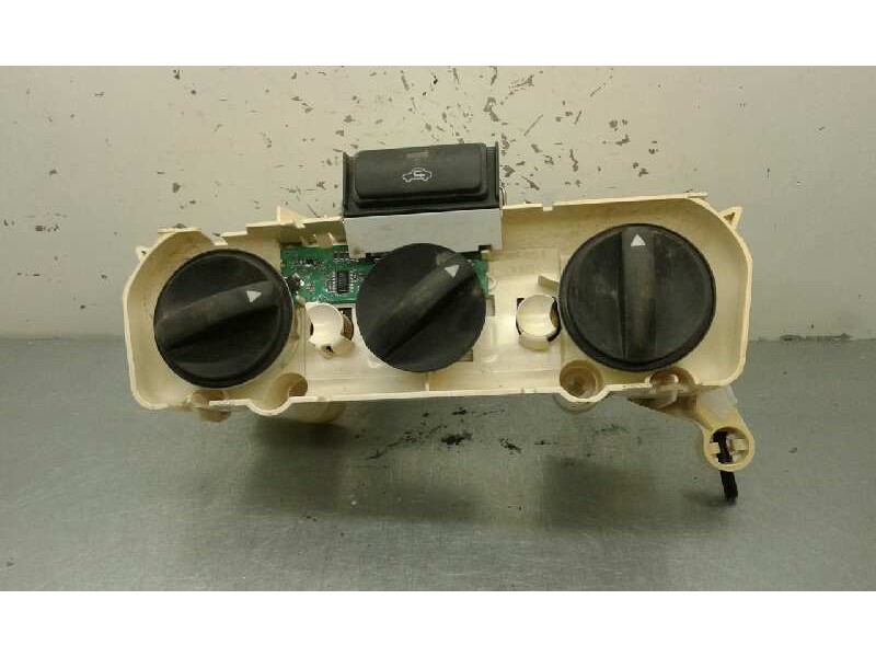 Recambio de mando calefaccion / aire acondicionado para toyota corolla (e12) 1.4 16v cat referencia OEM IAM   