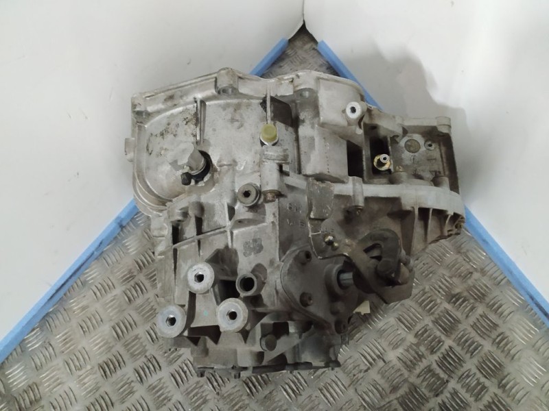 Recambio de caja cambios para opel astra g berlina club referencia OEM IAM 09126006 034270 5VELOCIDADES