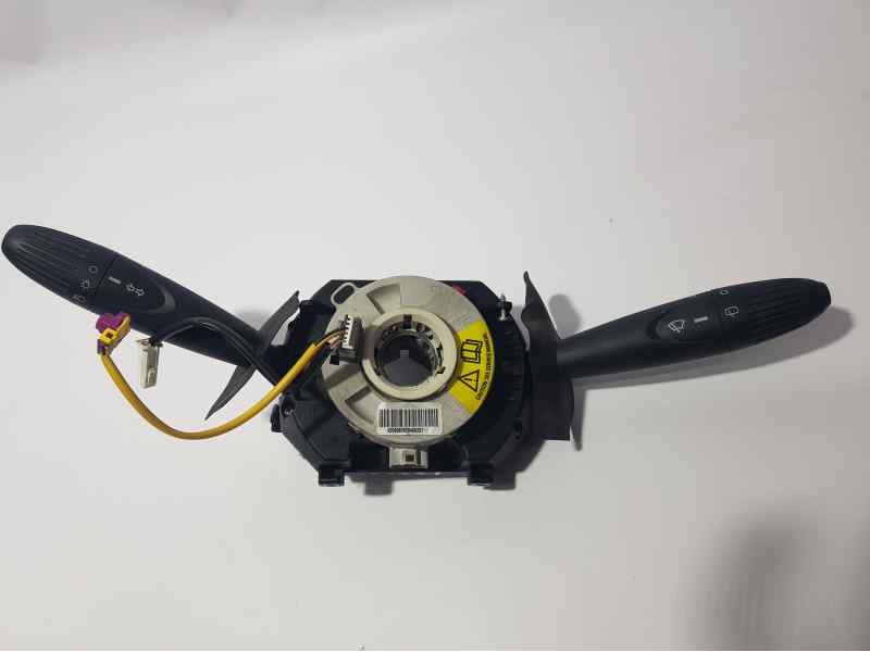 Recambio de mando luces y limpia para ford ka (ccu) titanium+ referencia OEM IAM 07354736600  FOMOCO