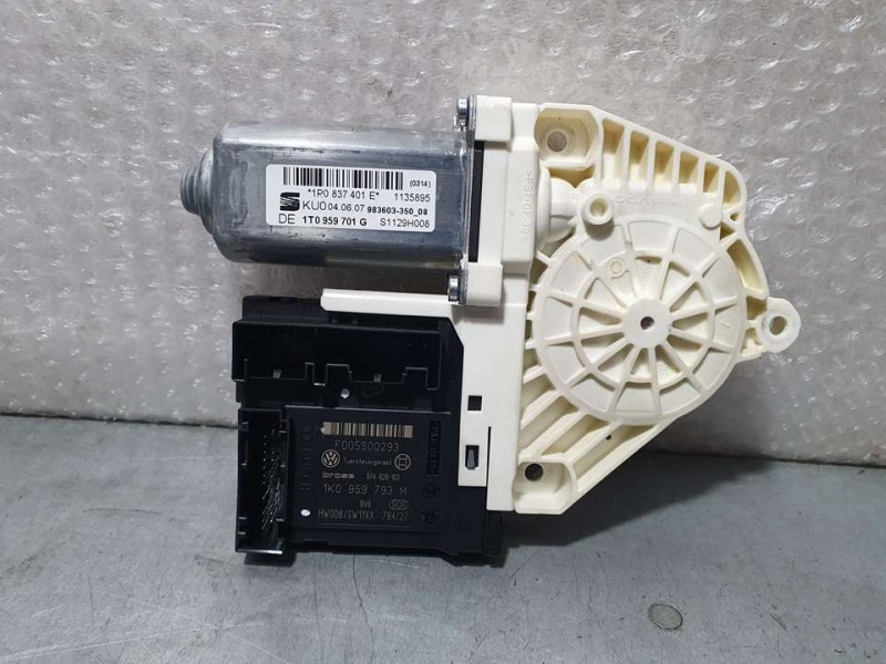 Recambio de motor elevalunas delantero izquierdo para seat leon (1p1) reference referencia OEM IAM 1T0959701G 98360335008 