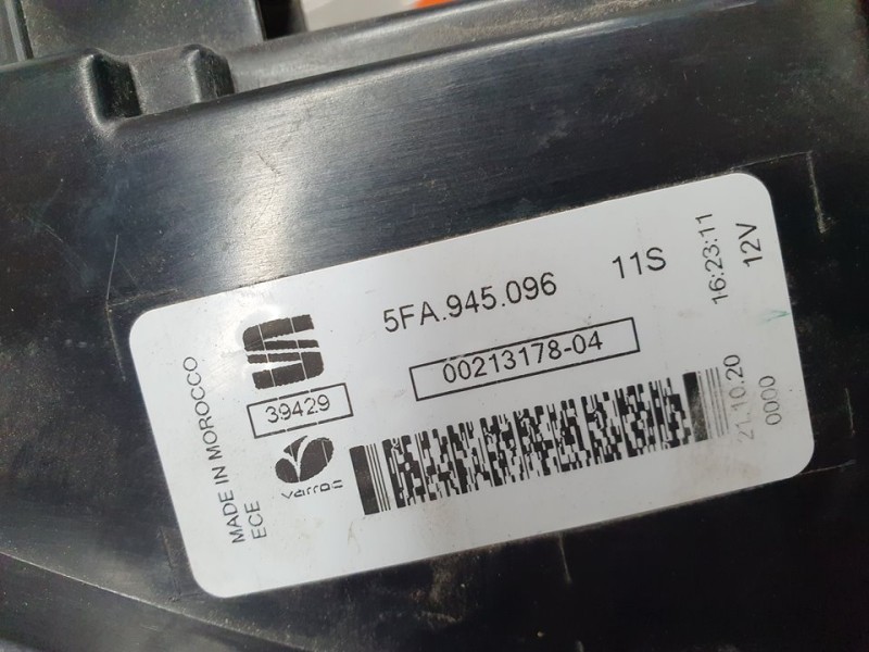 Recambio de piloto trasero derecho para seat leon (kl1) style referencia OEM IAM 5FA945096 0021317804 