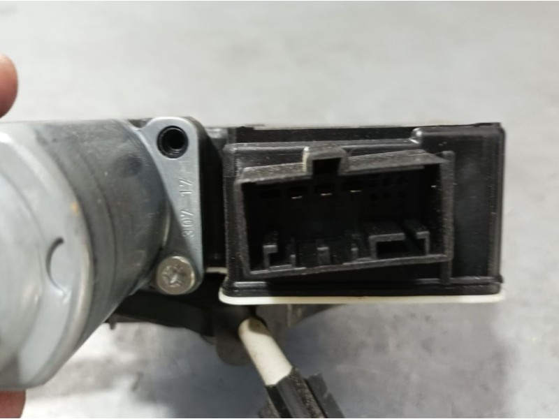 Recambio de elevalunas trasero izquierdo para seat ateca (kh7) style referencia OEM IAM 575839461A  ELECTRICO 3 PINS