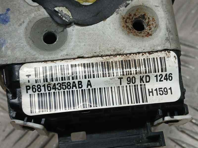 Recambio de cerradura puerta delantera derecha para jeep cherokee limited 4x2 referencia OEM IAM 68164358AB  ELECTRICA