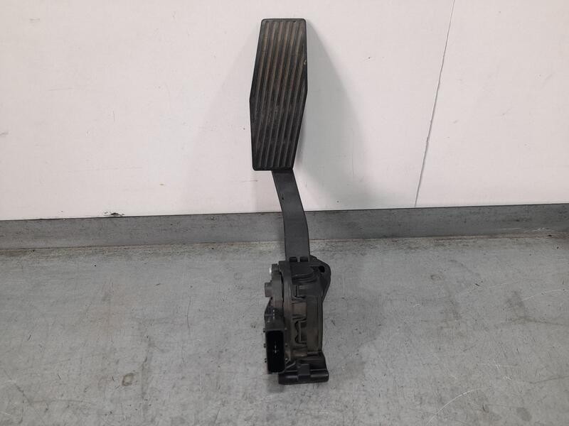 Recambio de potenciometro pedal para opel zafira tourer c (p12) 1.6 cdti (75) referencia OEM IAM 13253781  