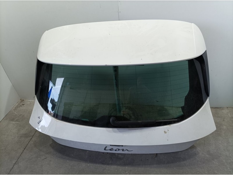 Recambio de porton trasero para seat leon (kl1) style referencia OEM IAM 5FA827023  