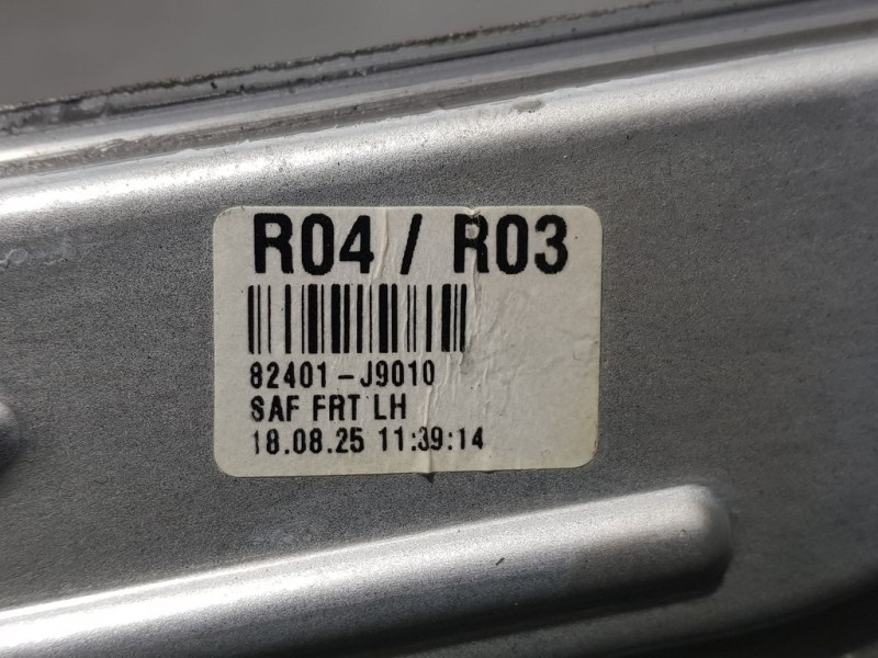 Recambio de elevalunas delantero izquierdo para hyundai kona pure referencia OEM IAM 82401J9010  ELÉCTRICO 6 PINS